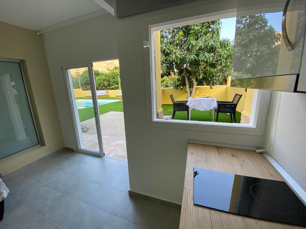 Sunny Carmelito Deluxe Apartment Mogan Bagian luar foto
