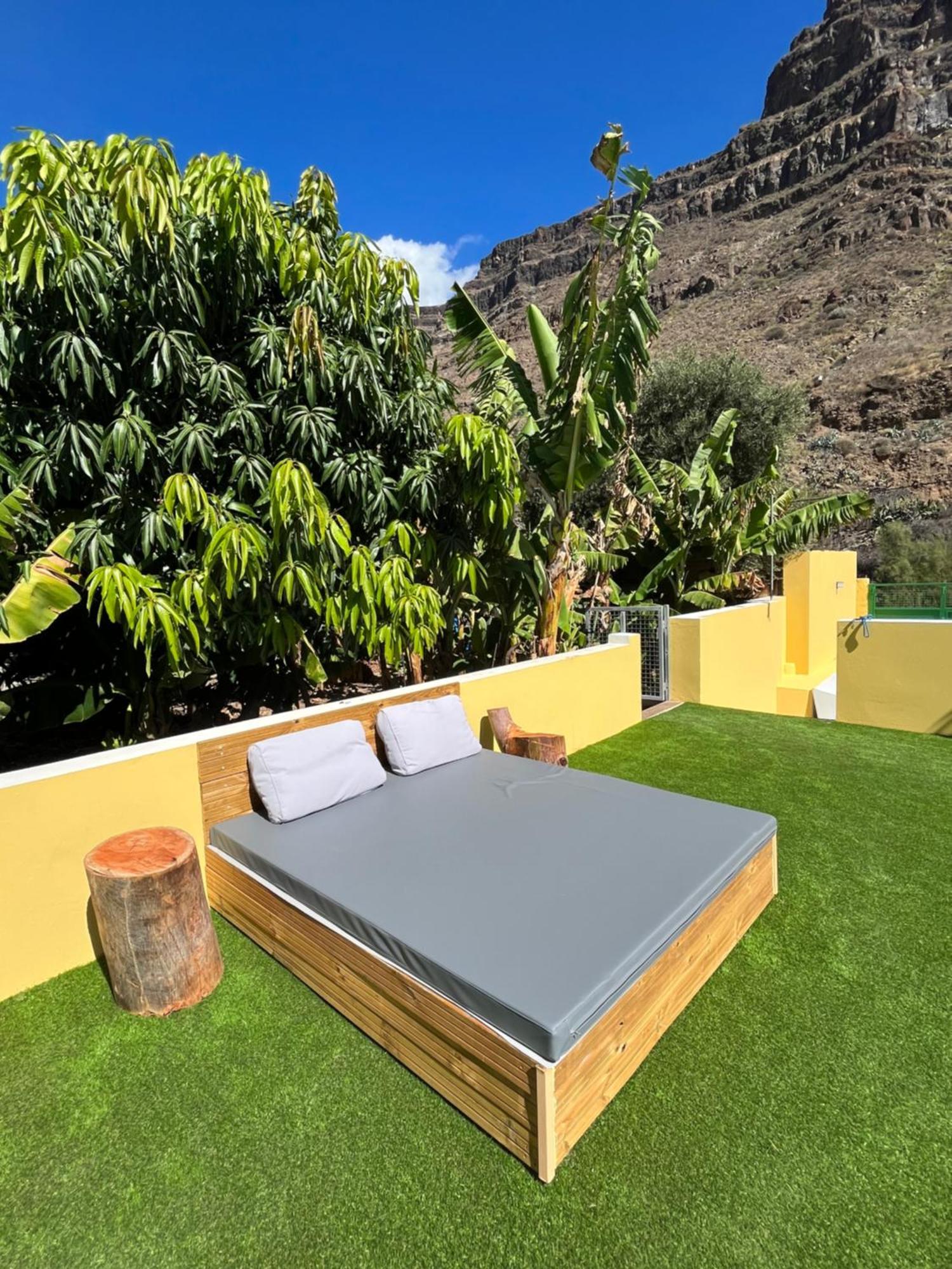 Sunny Carmelito Deluxe Apartment Mogan Bagian luar foto